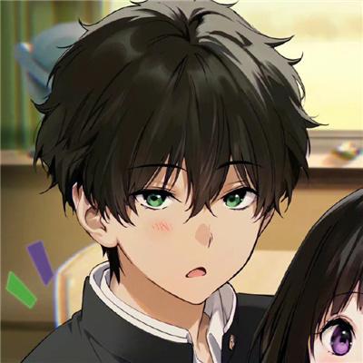 吻胸情侣头像漫画(情侣漫画头像)
