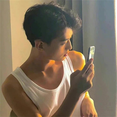 男	生卡通高清头像图片