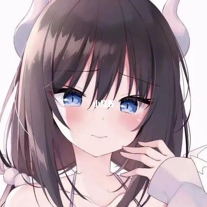 动	漫人物头像黑白漫画